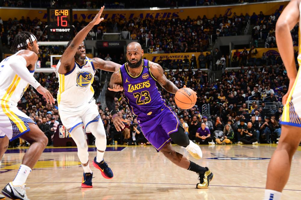 两届NBA冠军波什：詹姆斯和东契奇在湖人可共存.