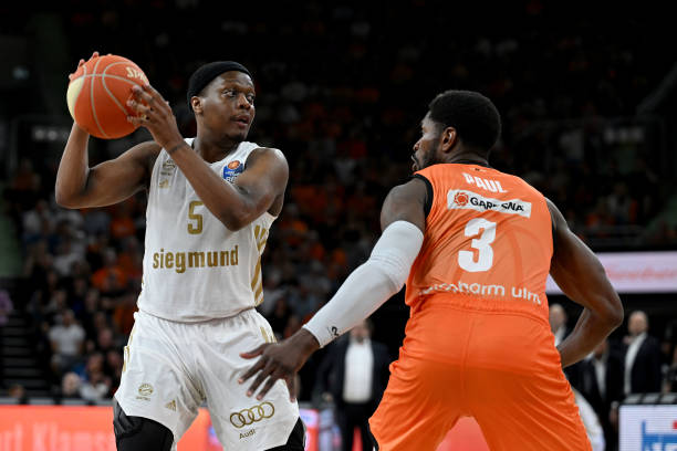 我可以帮你 我可以帮你