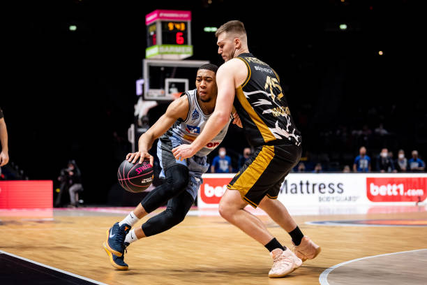 他是否能 他是否能